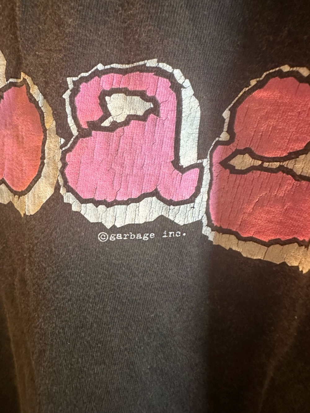 Rare, Original, Vintage, “Garbage,” Black Graphic Feather T-Shirt, XL - Picture 6 of 7
